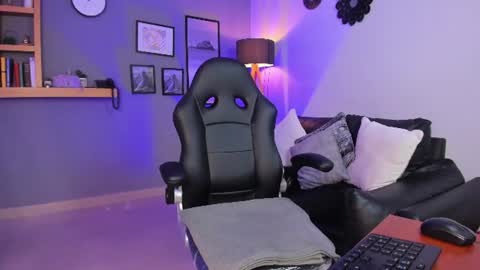 eva_monet online show from 06/11/26, 07:12