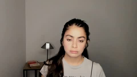 eva_monn online show from 04/17/26, 12:24