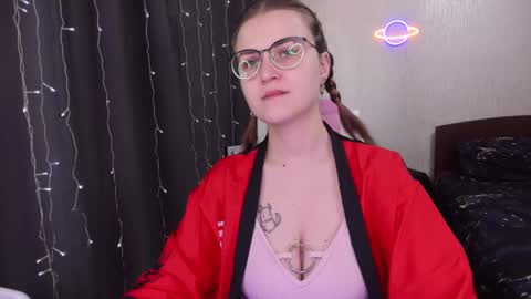 Eva online show from 02/21/25, 10:07