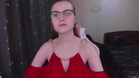 Eva online show from 03/04/25, 11:08