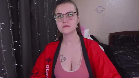 Eva online show from 03/11/25, 09:45