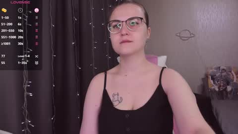 Eva online show from 11/12/25, 10:48