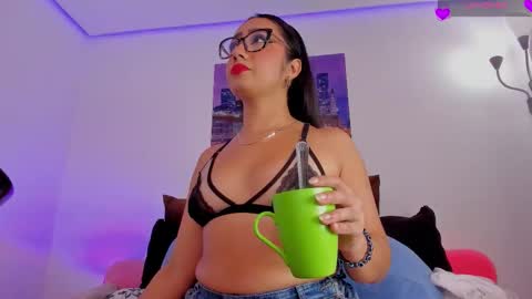 Eva online show from 03/08/26, 10:13