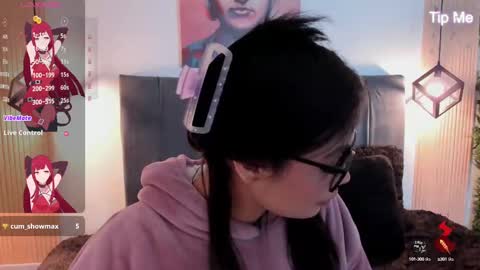 Eva   Emily online show from 10/08/25, 11:41