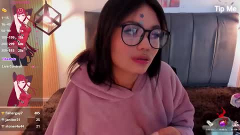 Eva   Emily online show from 10/08/25, 11:57