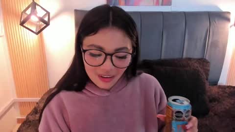 Eva   Emily online show from 10/10/25, 11:53