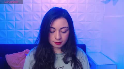 Eva online show from 09/18/25, 02:41