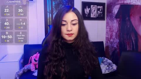 Eva online show from 09/19/25, 02:51