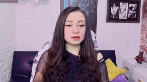 Snapshot of eva_rosell chatting on 06/07/26, 01:26 Eva online show from 06/07/26, 01:26