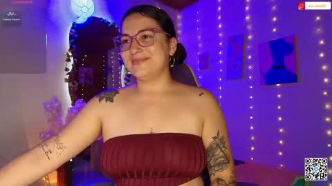 Snapshot of eva_rosse69 chatting on 05/19/26, 12:11 Eva online show from 05/19/26, 12:11