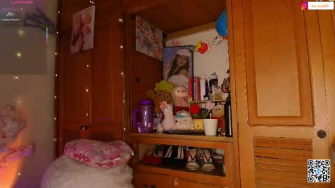 Snapshot of eva_rosse69 chatting on 05/20/26, 12:11 Eva online show from 05/20/26, 12:11