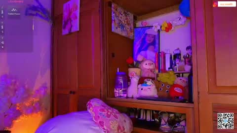 Snapshot of eva_rosse69 chatting on 05/23/26, 12:09 Eva online show from 05/23/26, 12:09