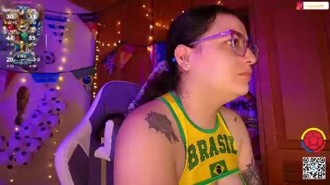 Snapshot of eva_rosse69 chatting on 06/19/26, 12:09 Eva online show from 06/19/26, 12:09