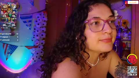 Snapshot of eva_rosse69 chatting on 06/26/26, 12:15 Eva online show from 06/26/26, 12:15