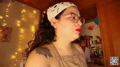 Snapshot of eva_rosse69 chatting on 07/15/26, 12:10 Eva online show from 07/15/26, 12:10