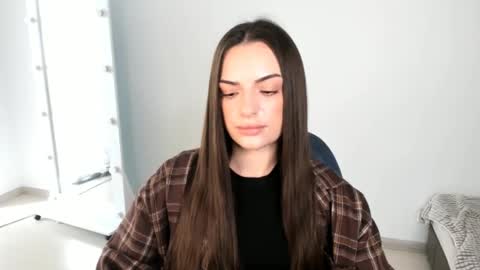 Eva online show from 02/04/25, 11:27