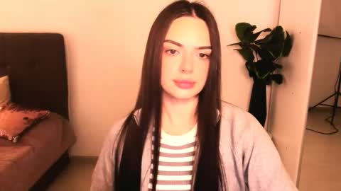 Eva online show from 04/13/26, 03:50