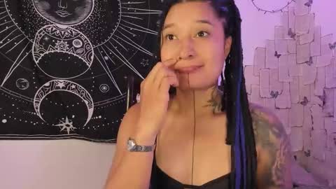 Snapshot of eva_sanderslee chatting on 09/11/25, 06:35 Eva  online show from 09/11/25, 06:35