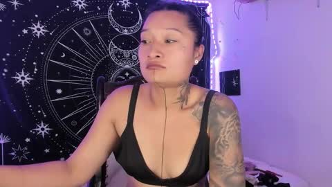 Snapshot of eva_sanderslee chatting on 01/11/26, 09:14 Eva online show from 01/11/26, 09:14