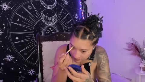 Snapshot of eva_sanderslee chatting on 02/20/26, 09:43 Eva online show from 02/20/26, 09:43