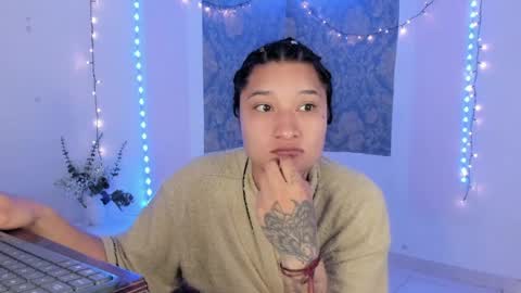 Snapshot of eva_sanderslee chatting on 03/27/26, 10:48 Eva online show from 03/27/26, 10:48