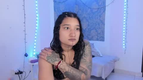 Snapshot of eva_sanderslee chatting on 04/15/26, 09:38 Eva online show from 04/15/26, 09:38