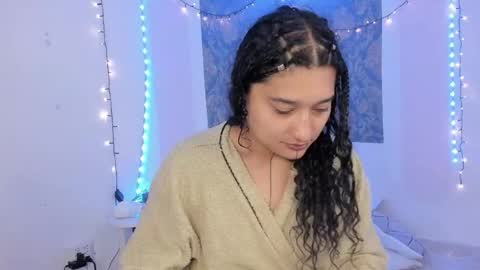 Snapshot of eva_sanderslee chatting on 04/18/26, 09:35 Eva online show from 04/18/26, 09:35