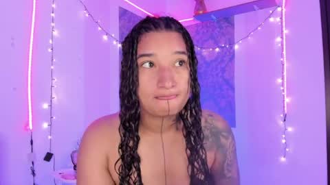 Snapshot of eva_sanderslee chatting on 06/02/26, 10:28 Eva online show from 06/02/26, 10:28