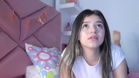 Snapshot of eva_sin18 chatting on 09/13/25, 11:26 Eva Sin online show from 09/13/25, 11:26