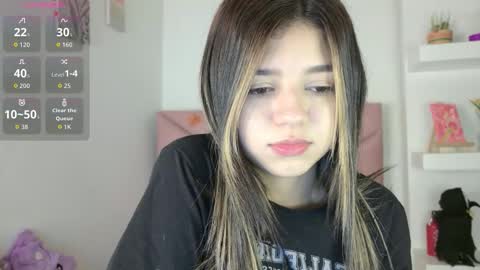 Snapshot of eva_sin18 chatting on 11/23/25, 11:04 Eva Sin online show from 11/23/25, 11:04