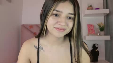 Snapshot of eva_sin18 chatting on 12/03/25, 11:14 Eva Sin online show from 12/03/25, 11:14