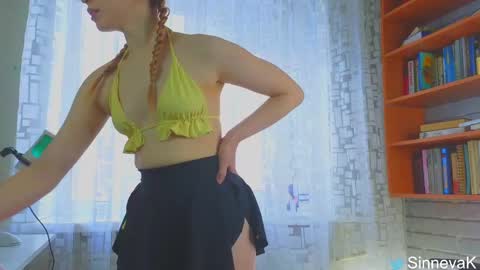 Hi there i am Eva and i wish create a nice community with you so join my Ticket Show for more pleasure online show from 03/01/25, 09:40