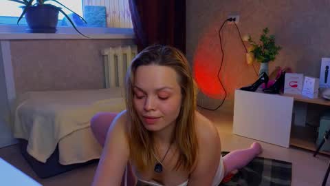 Hi there i am Eva and i wish create a nice community with you so join my Ticket Show for more pleasure online show from 03/13/26, 02:12
