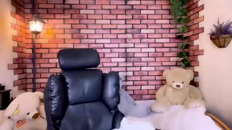 Eva online show from 02/02/26, 02:32