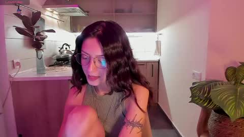 Snapshot of eva_sun chatting on 04/18/26, 07:58 Fansly - - use this referral link to support me online show from 04/18/26, 07:58