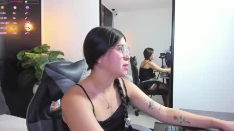 E V A  online show from 05/27/26, 12:46