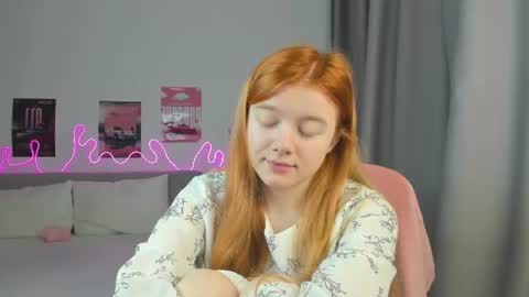 Snapshot of eva_tomiok chatting on 06/25/26, 05:12 Eva online show from 06/25/26, 05:12