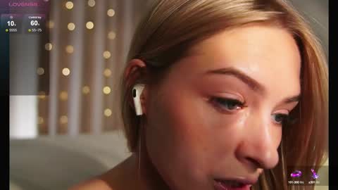 Hello Im Eva online show from 01/29/25, 03:58