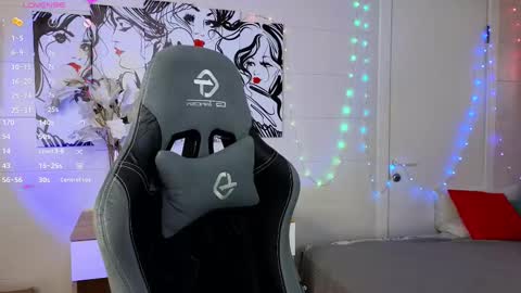 Snapshot of eva_vils chatting on 01/22/25, 11:01 eva_vils online show from 01/22/25, 11:01