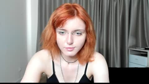 Snapshot of eva_vv chatting on 06/21/26, 06:27 Eva online show from 06/21/26, 06:27