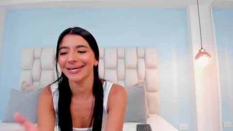 Snapshot of evaa__rose_ chatting on 04/09/26, 06:46 Eva online show from 04/09/26, 06:46