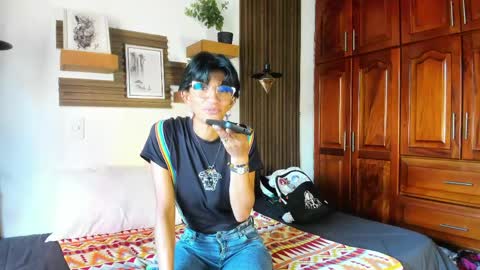 Eva online show from 04/20/26, 02:31