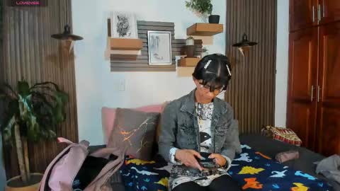 Eva online show from 04/23/26, 02:08