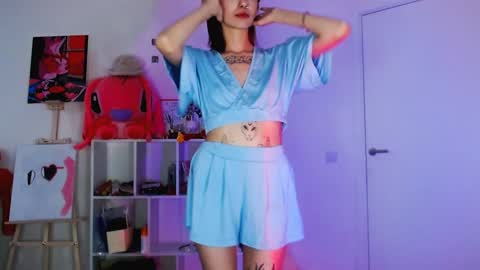 Snapshot of evaa_coy chatting on 01/06/25, 11:40 Eva online show from 01/06/25, 11:40