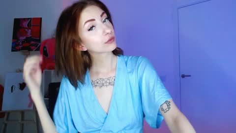 Snapshot of evaa_coy chatting on 01/07/25, 10:43 Eva online show from 01/07/25, 10:43