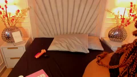Snapshot of evaa_martinez chatting on 06/06/26, 03:44 Eva online show from 06/06/26, 03:44