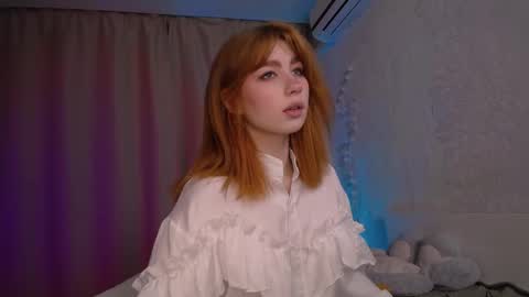 Snapshot of evaa_moonn_ chatting on 03/16/26, 08:51 Eva online show from 03/16/26, 08:51