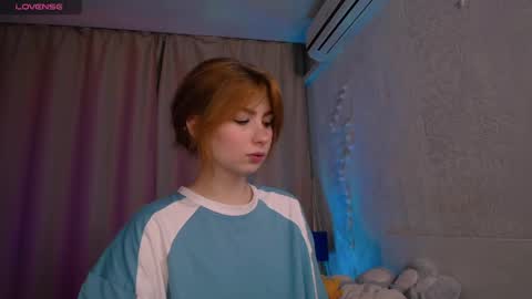 Snapshot of evaa_moonn_ chatting on 03/28/26, 07:52 Eva online show from 03/28/26, 07:52