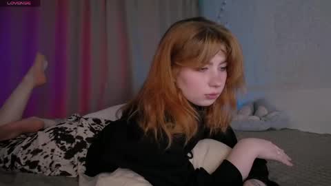 Snapshot of evaa_moonn_ chatting on 05/15/26, 01:18 Eva online show from 05/15/26, 01:18