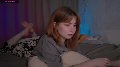 Snapshot of evaa_moonn_ chatting on 06/18/26, 07:08 Eva online show from 06/18/26, 07:08